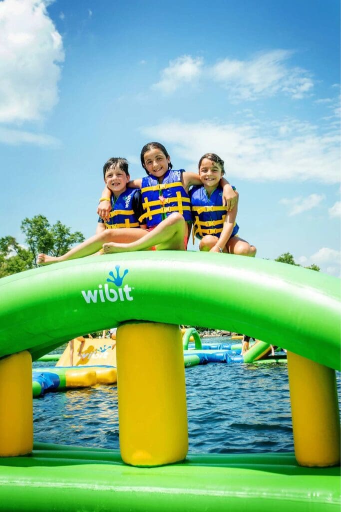 This image is by Splash ON.